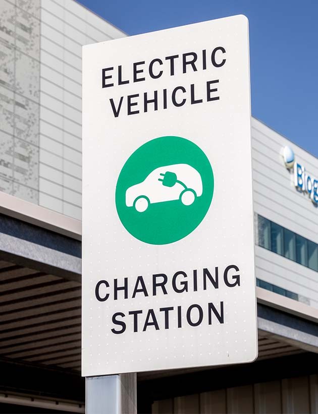 Electric vehicle sign